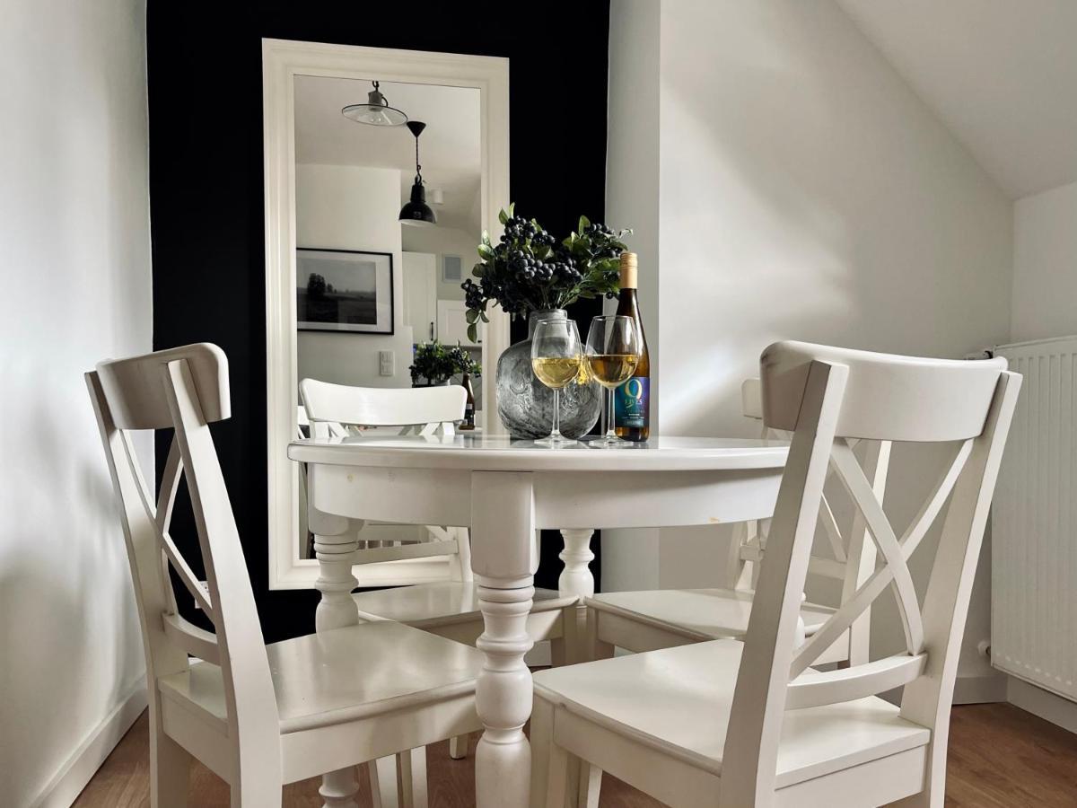 Apartament Dana Browna يلينيا غورا المظهر الخارجي الصورة